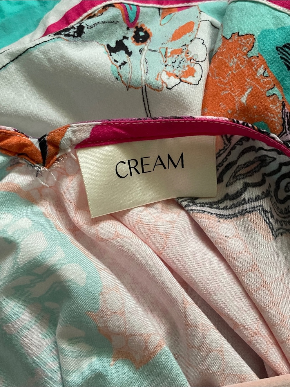 🩴☀️CREAM Floral Blouse - Picture 7 of 9
